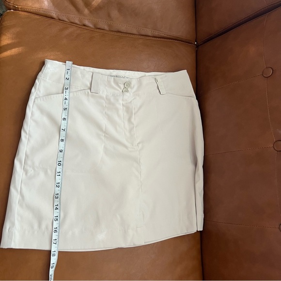 Nike Women’s Ivory Cream Sz 10 Golf Dri-FIT Skirt Skort - Picture 7 of 9
